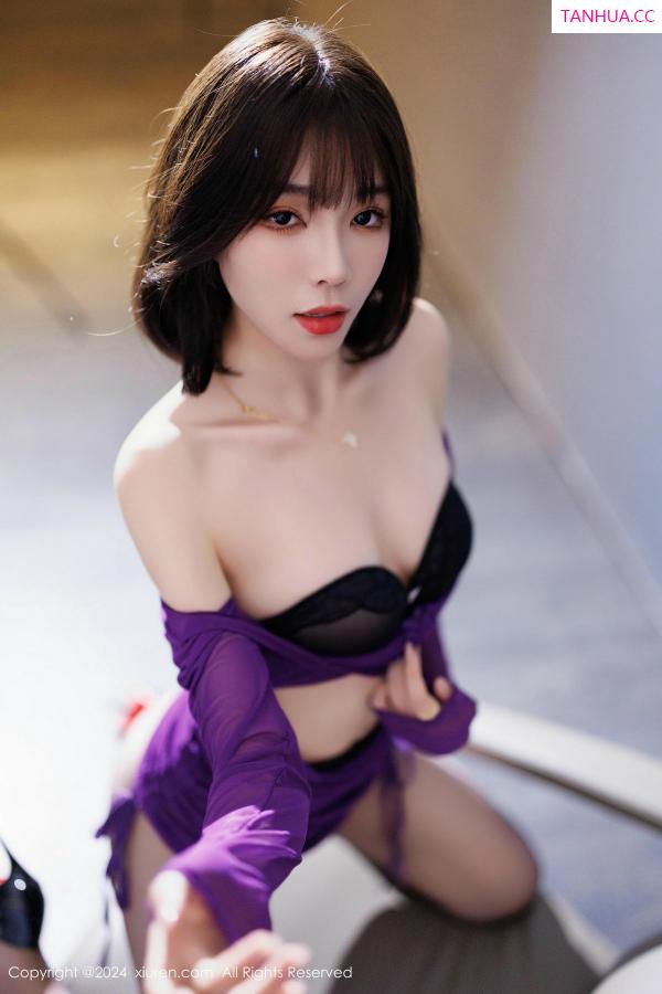 陈芝 芝芝Booty [XiuRen]高清写真图 2024.11.21 No.9482 徐莉芝Booty 黑丝美腿第21张图片